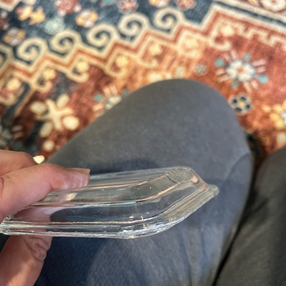 Pyrex Red Glass Container - Picture 16 of 16